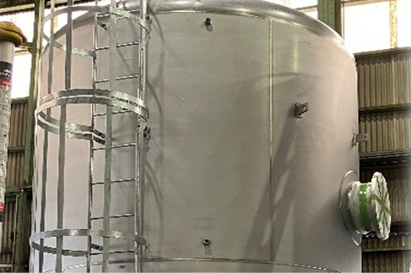 温度成層型蓄熱槽