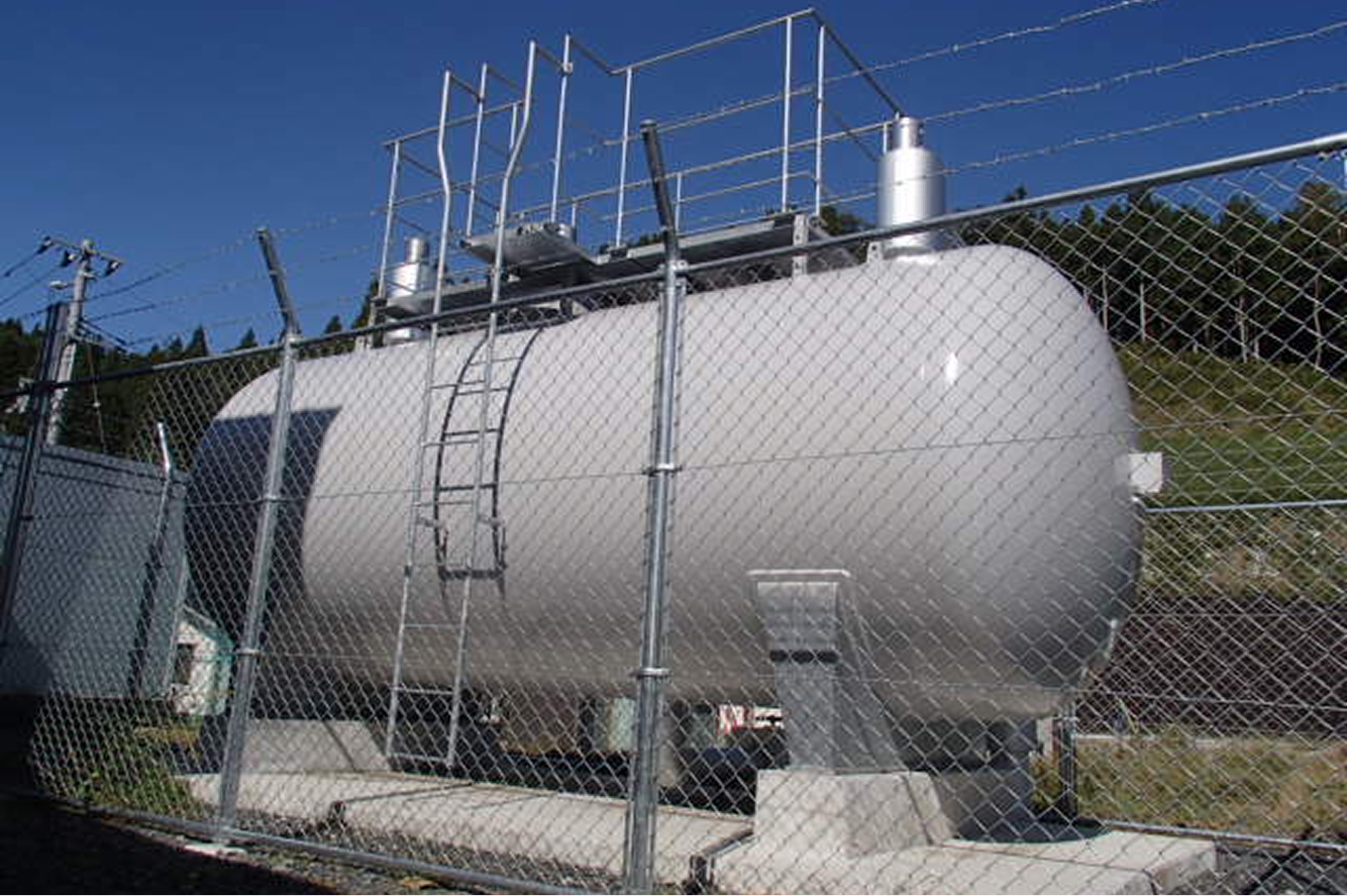 貯水機能付給水管