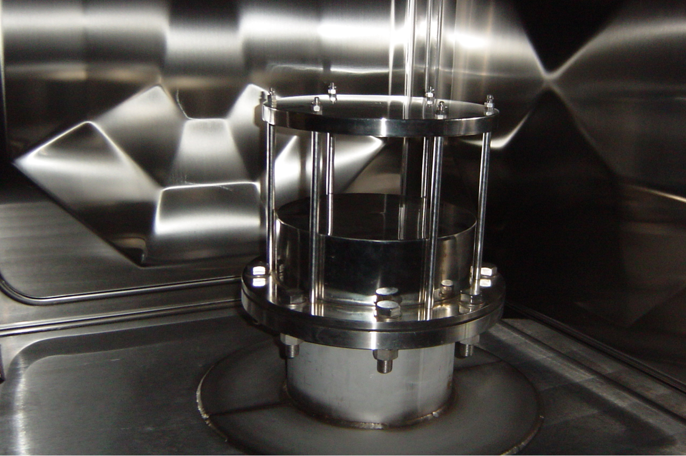 フロート式逆流防止弁