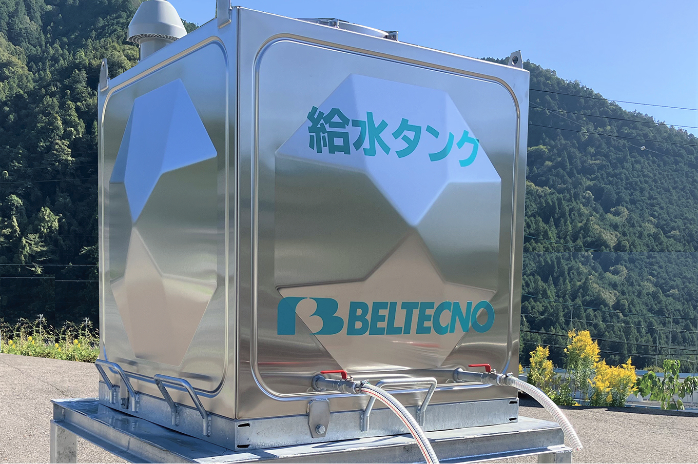 ステンレス給水タンク